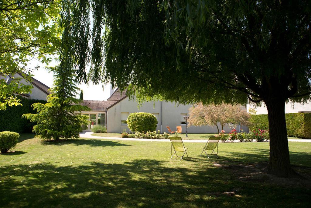 Hotel L'Oree Des Vignes Gilly-lès-Cîteaux Buitenkant foto