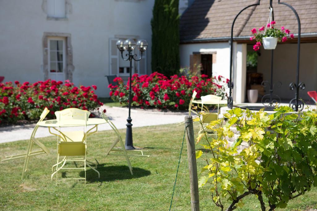 Hotel L'Oree Des Vignes Gilly-lès-Cîteaux Buitenkant foto