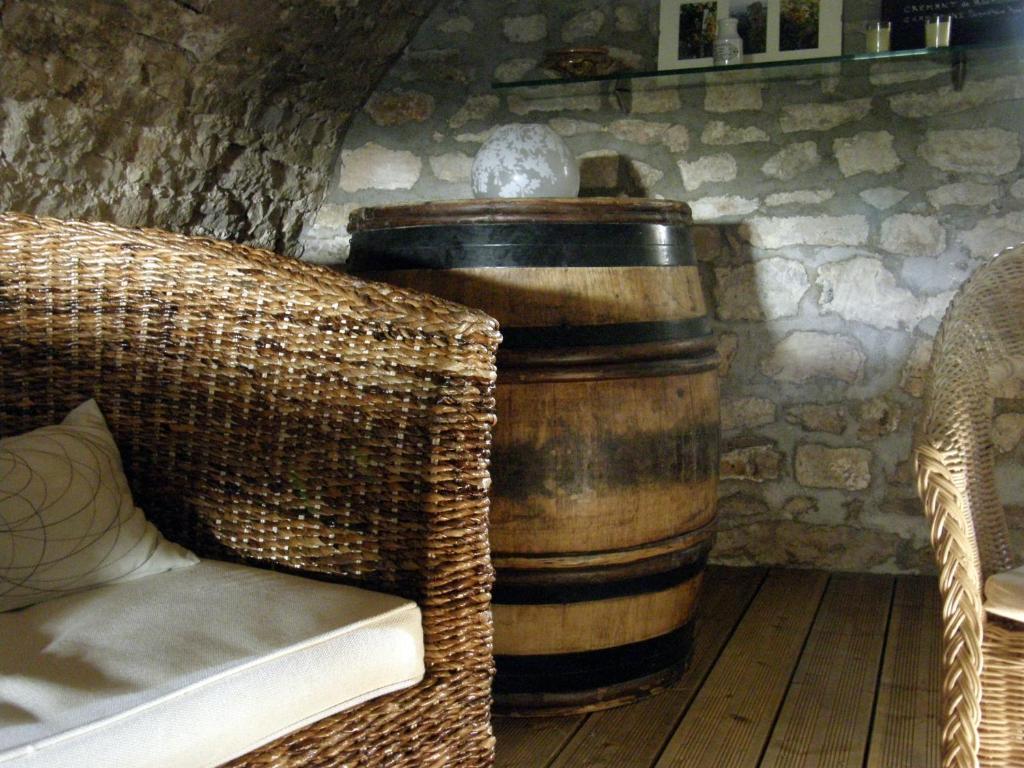 Hotel L'Oree Des Vignes Gilly-lès-Cîteaux Buitenkant foto